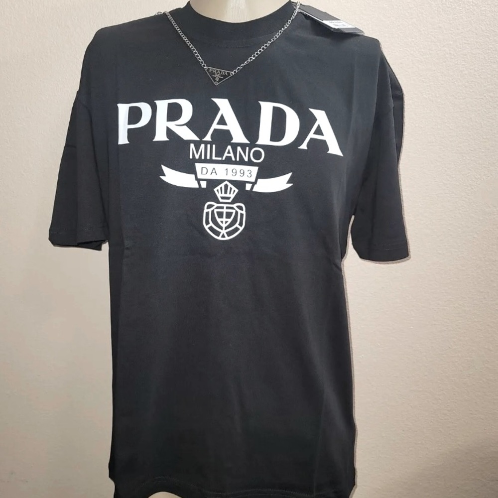 Men’s PRADA t-shirt EU XXL (USXL)